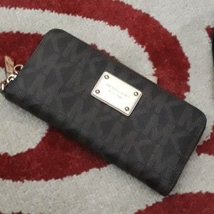Michael Kors wallet brown